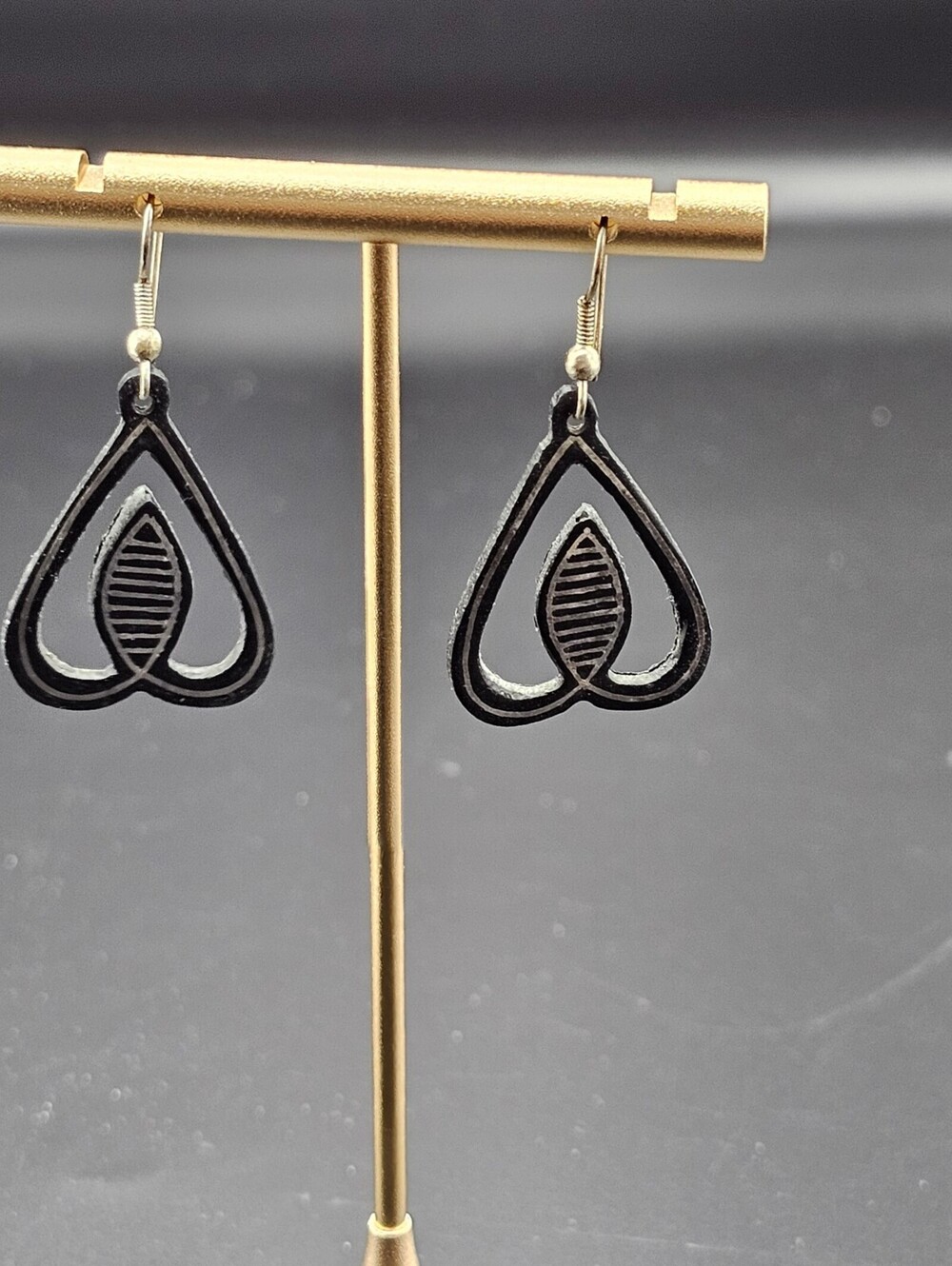 Black heart leaf dangle earrings